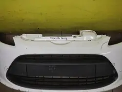 Etupuskuri FROST_3-138750-ZDERZAK PRZÓD Ford Fiesta MK7:lle