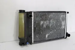 Radiateur BMW E30 E36 E34 1.6/1.8 Usagé OEM 1712971