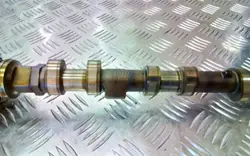 OEM 7504149 Arbre à Cames Échappement Droit BMW E60/E65