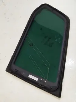 Vitre arrière gauche OEM 3G9845297CH pour VW Passat B8