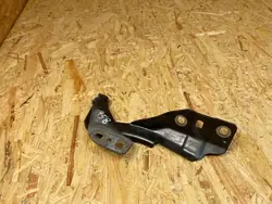Charnière de Capot Droit OEM DS73-F16801-BD Ford Mondeo MK5