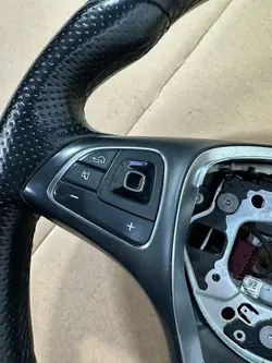 Volante cuero Mercedes W213 OEM A0004607103 multifunción