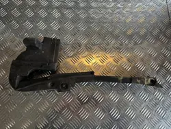 OEM 95B823732A Cubierta espuma bisagra derecha Porsche Macan
