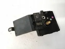 Boîte à fusibles Mercedes-Benz E-CLASS 2005 2.2L 2115461341
