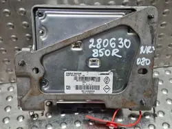 Amplificador de Áudio Renault OEM S26282080 - Usado