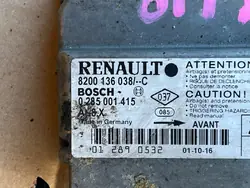 Airbag-anturimoduuli OEM 8200136038 Renault Clio II:lle