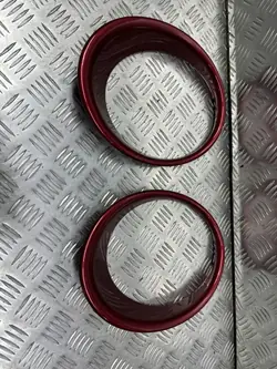 Nissan Juke Koplamprand OEM 423tsagdgDEKORRED Rood