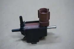 Válvula de vácuo RAV4 II OEM 2.0 D4D 00-05
