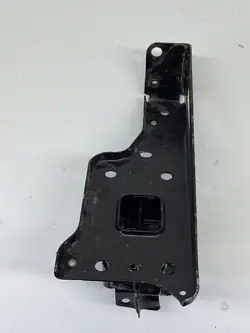 Barra de impacto dianteira Opel Corsa D direita 13191881