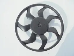 Ventilador de Radiador Nissan Micra K14 OEM A16111779D-B