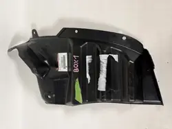 Protector de paso de rueda trasero Mitsubishi Eclipse Cross 5370B810