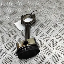 VW PASSAT B6 Kolv 1.4L 110kw 2009 OEM 036198401C