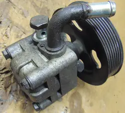 Bomba de direção assistida Suzuki Grand Vitara II 1.9DDIS