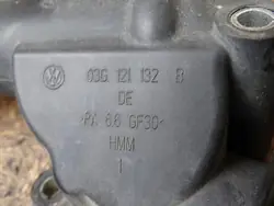 AUDI A3 8P 1.9 TDI Wasserleitung 3C0121157AA
