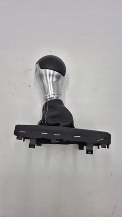 Funda de pomo de cambios OEM 8V1713139J Audi A3 8V S-Tronic
