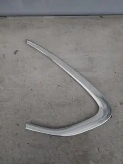 BMW 2 F46 F45 Chromleiste Heckfenster Links OEM