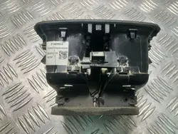 Grille de ventilation tableau Volvo OEM 31469033