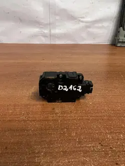 Audi D2162 klapin moottori imusarjalle bensiini