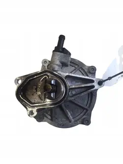 Imupumppu HYUNDAI I40 1.7L Diesel 2013 OEM 288102A500