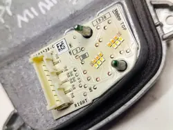 Convertisseur LED OEM 90101131S7 Avant Droit