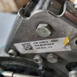 Käytetty osa OEM 769674-4 Mitsubishi Outlanderille