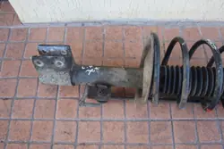Etuvasen jousitus OEM 1212 Peugeot 307 2.0 HDi:lle