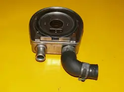 Refroidisseur d'huile moteur OEM Kia Sportage II 2.0 CRDI