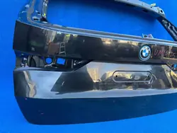 BMW OE QUA11755 Takaluukku X1 U11:lle, väri 475