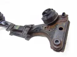 OEM 18177043843 Viga Soporte Delantera para BMW 3 E46