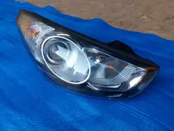 Faros delanteros derecho Hyundai IX35 2009+ OEM 92102-2S620