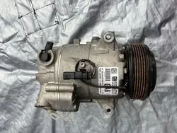 OPEL ASTRA J MERIVA B 1.4 AC Kompressori 13412251