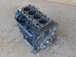 Bloc Moteur Bas OEM DEU DEUA pour Audi A4 B9 2.0 TDI