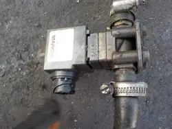 Scania AdBlue-venttiili OEM 1863594 - Käytetty