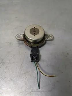 Subaru OE FBZ15621 VVT-solenoidi - Käytetty osa