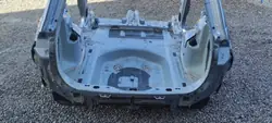 Panel de suelo trasero Suzuki OE FRGHYEJUYTRE