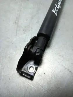 Mitsubishi FBZ16449 achterklepactuator - Gebruikt