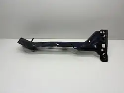 Support de garde-boue avant droit Audi A4 B9 OEM 8W0821136C