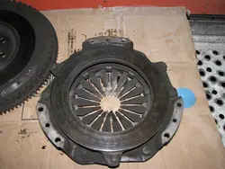 Astra J Corsa D E Meriva B Disque d'Embrayage OEM