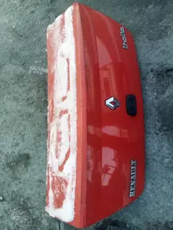 Renault Thalia takapaneeli OEM ZYZ1932