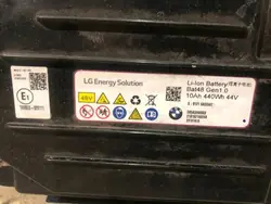 Batería Li-Ion BMW OEM 5A58884 10Ah Usada