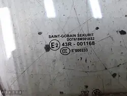 VW Touareg dörrglas OEM e243r001168 - Begagnad