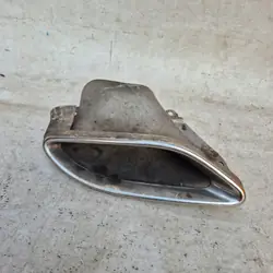OEM A2464900427 Saída Silenciador Direita Mercedes Classe B