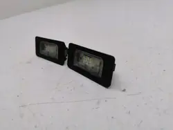 BMW 5 F10 F11 2013 Ensemble de lumière de plaque d'immatriculation arrière OEM 7193293
