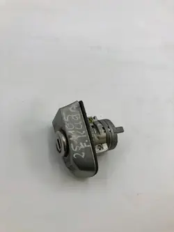 Cerrojo de Bloqueo Ford OEM JX7A21991BD - Usado