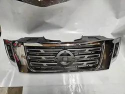 Griglia anteriore Nissan OE 623104KJ0C