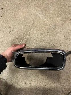 Volvo XC90 II Embout Échappement OEM 31690660 Gauche Chrome