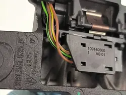 Porsche Boxster 982 2017 katonlukko OEM 109140500