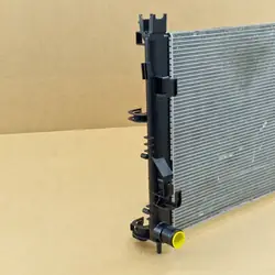 Wasserkühler OEM D0Z2G 214107326R für Dacia/Renault