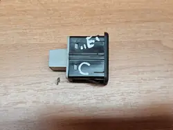 USB-pistorasia OEM 20928734 Opel Adam Corsa E:lle