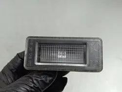 Luz de matrícula Nissan X-Trail T33 OEM V27131X
